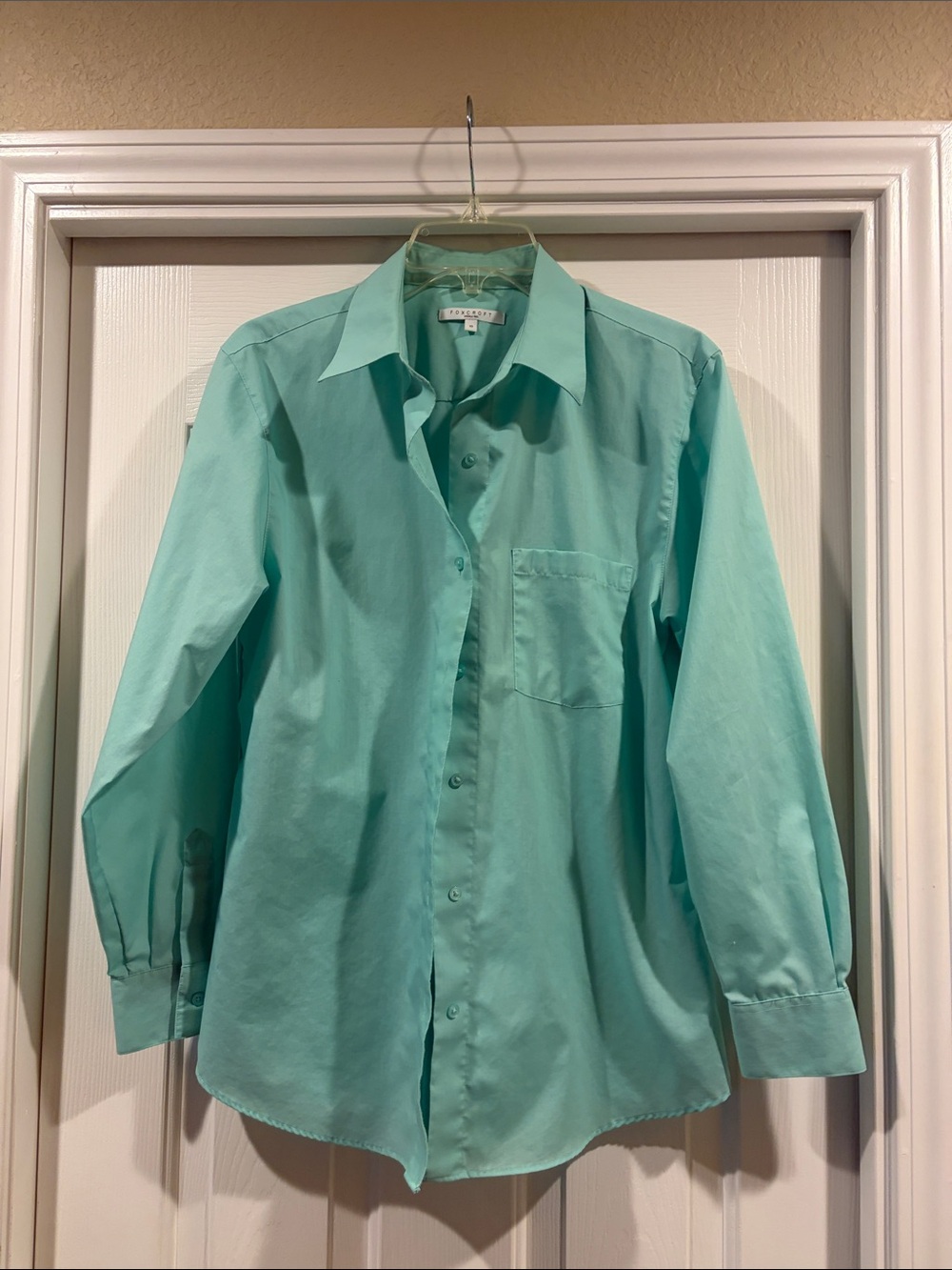 Foxcroft Light Teal Button-Up Blouse size 10 new